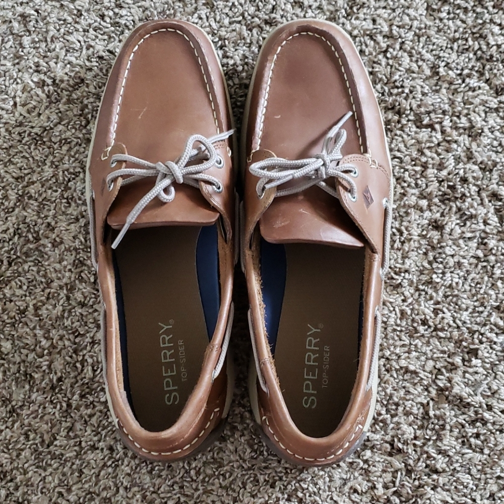 Sperry Topsiders